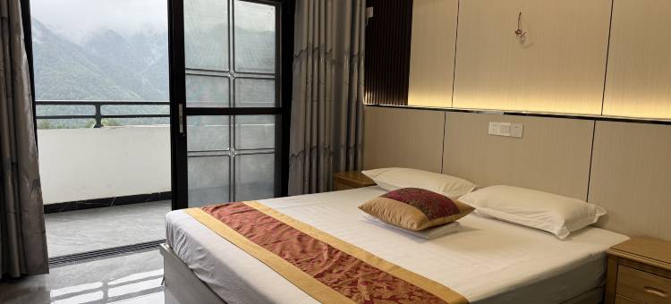 英山竹园酒店(桃花冲景区店)图片