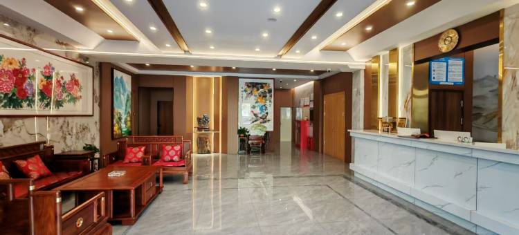 佟佳江畔酒店(欧亚万达广场店)图片