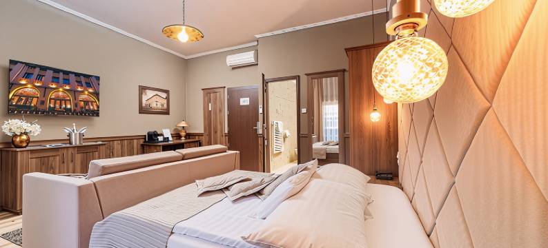 科姆洛酒店(Komló Hotel)图片