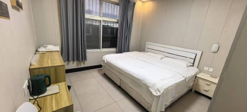 蓝天快捷酒店(商丘火车南站)图片