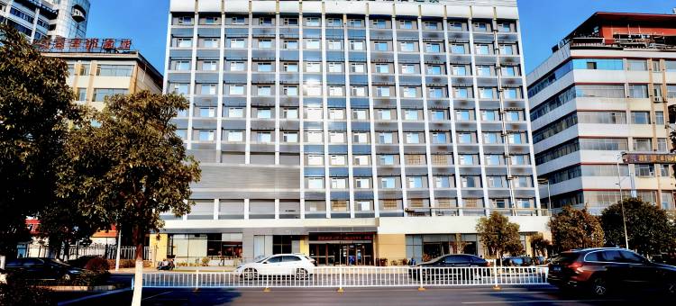 城市便捷酒店(南昌八一广场丁公路北地铁站店)图片