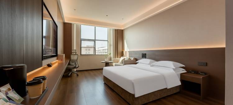 百泰万颐酒店(黄石大冶开发区百花路店)图片