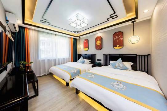 普陀山佛尘居民宿(普济寺店)