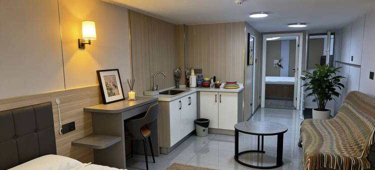 云尚悦景美宿(福州火车南站胪雷地铁站店)图片