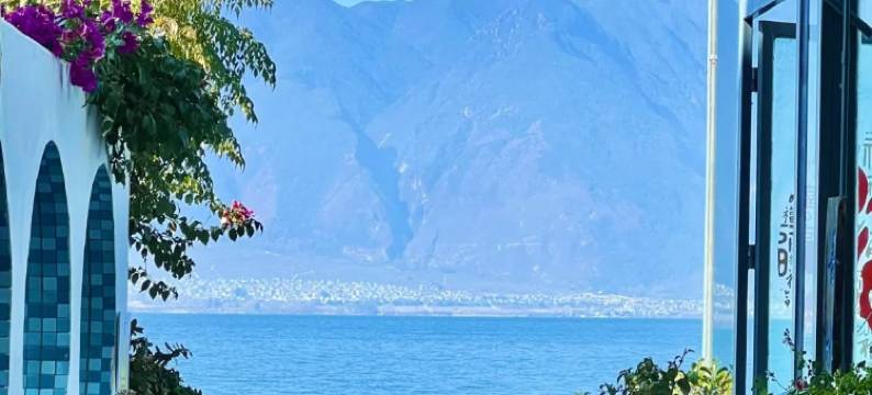 大理春与溪长・VIEWS 露台观海客栈(双廊风景区玉几岛店)图片