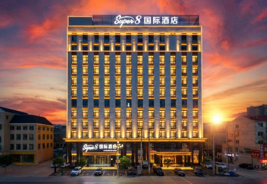 温德姆·Super8国际酒店（锦州北镇沟帮子站中央路店）外景图