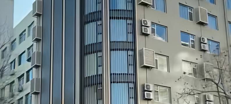 青岛香江云居酒店(香江路地铁站店)图片