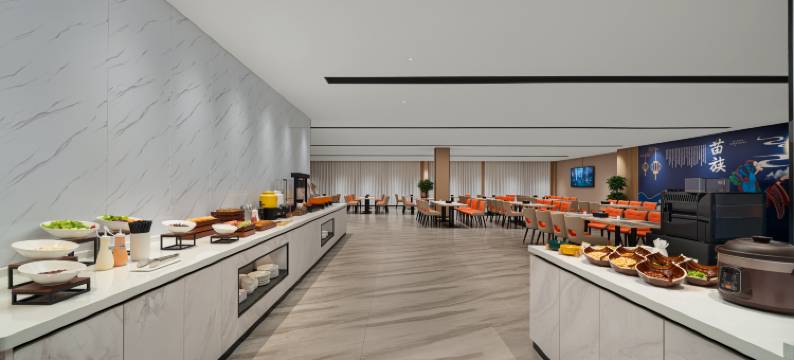 水悦山语大酒店(柳州融水地王商业步行街店)图片