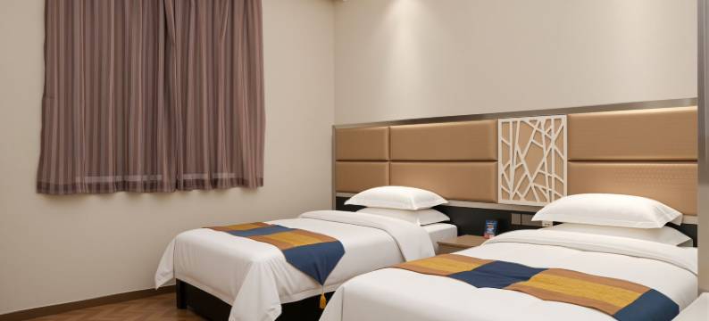 哈密东疆驿酒店(时代广场店)图片