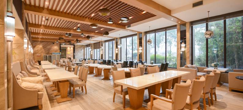 依江澜庭江景酒店(解放碑洪崖洞店)图片