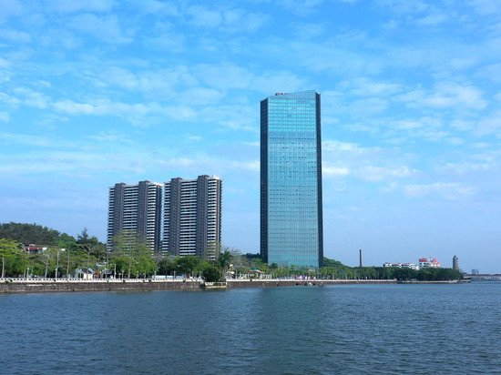 灿兴轻梦公寓(腾瑞外滩湾广济桥店)