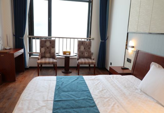 Zhaoyuan Jingxuan Hotel Hotel Overview