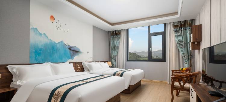 东兴昊兴房车露营基地图片