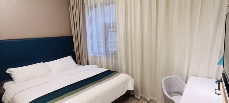 如家睿柏·云酒店(平度扬州路荷花湾店)图片