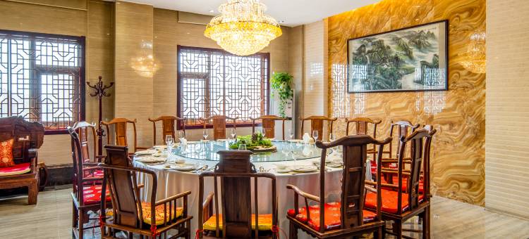 西乡裕添新华大酒店图片