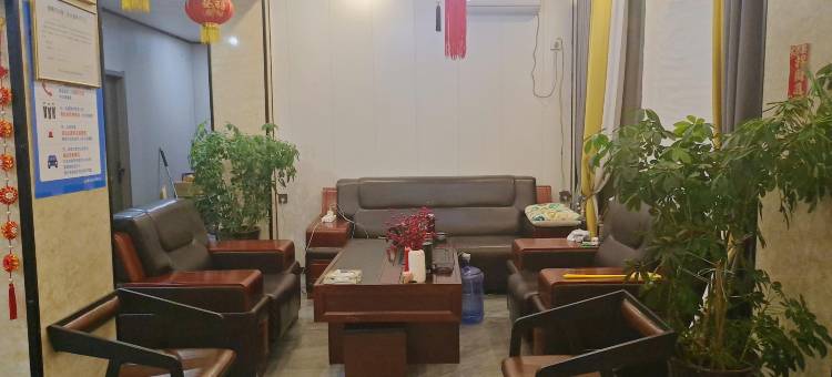 聚友客酒店(确山客运东站中医院店)图片