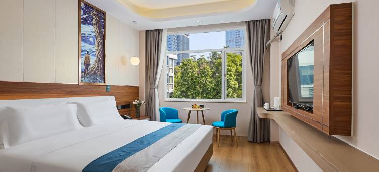 柏纳酒店(东渡码头邮轮中心地铁站店)图片