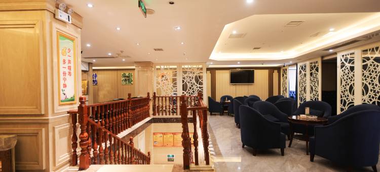 鸿源酒店(南江朝阳广场店)图片