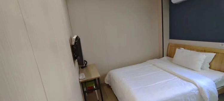 易佰良品酒店(观前街十梓街店)图片