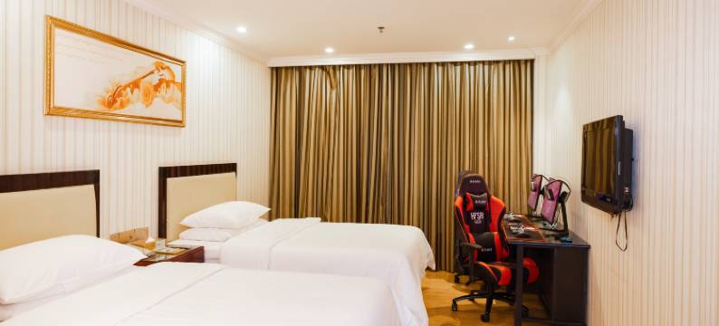 地平线电竞酒店(泰州姜堰淮海东路店)图片