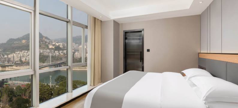 无喧·素禾高空江景酒店(万州万达广场店)图片