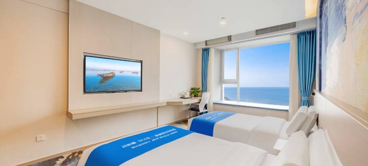 蔚蓝海景花园酒店(火炬八街国际海水浴场店)图片