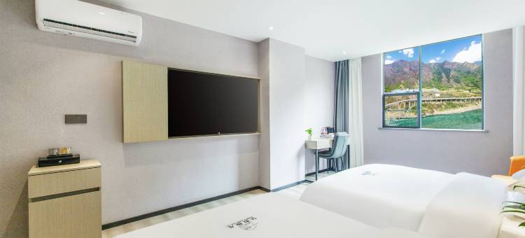 江影雅居酒店(雅江318国道店)图片