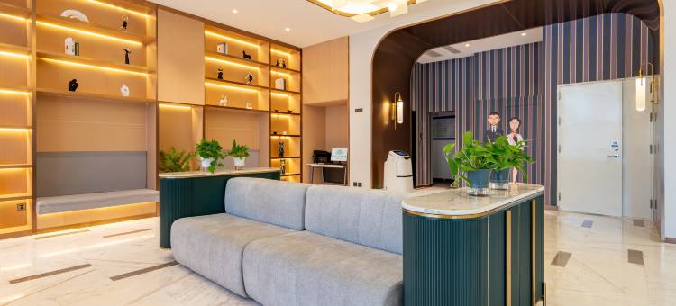 白玉兰酒店(枣庄峄城区解放南路店)图片