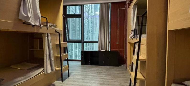 亦梦青旅(天珑广场店)图片