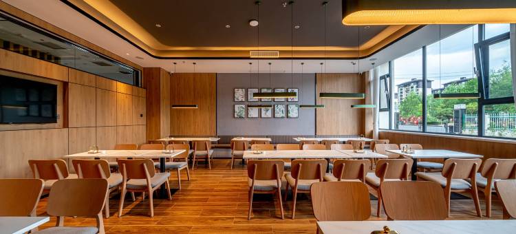 品睿酒店(长治沁源人民路店)图片