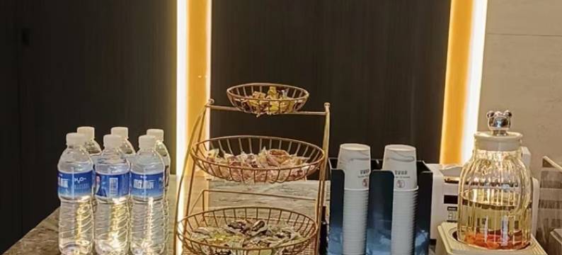 尚宿·轻享酒店(华容步步高新天地店)图片