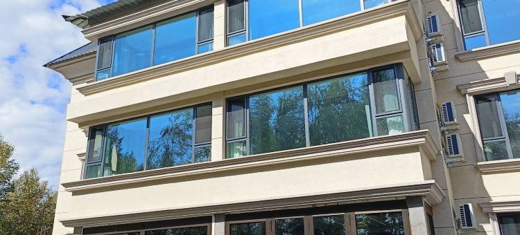 水韵雅居别墅酒店(初心广场中国漠河美食一条街店)图片