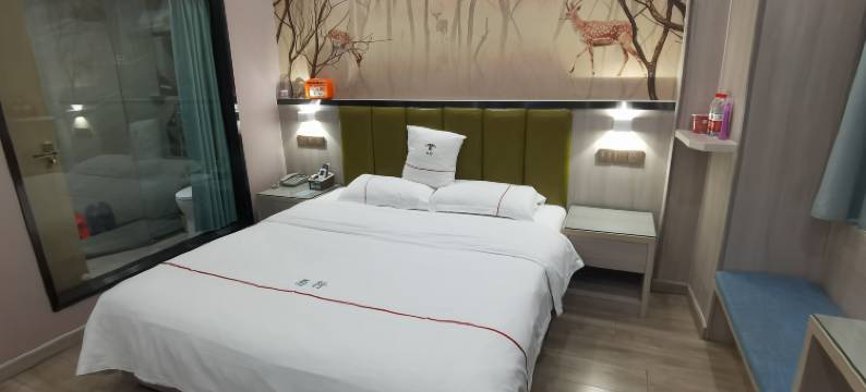 绵阳与行精品酒店(安州区汇星广场店)图片