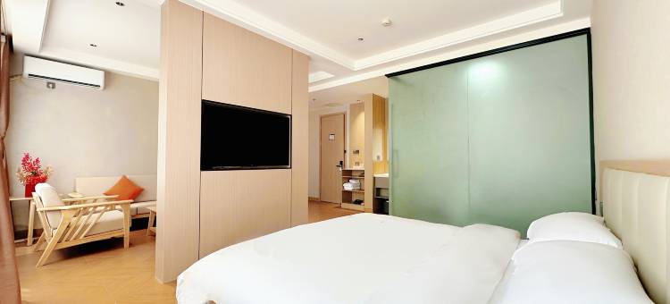 景庭舒享酒店(包头东火车站机场店)图片