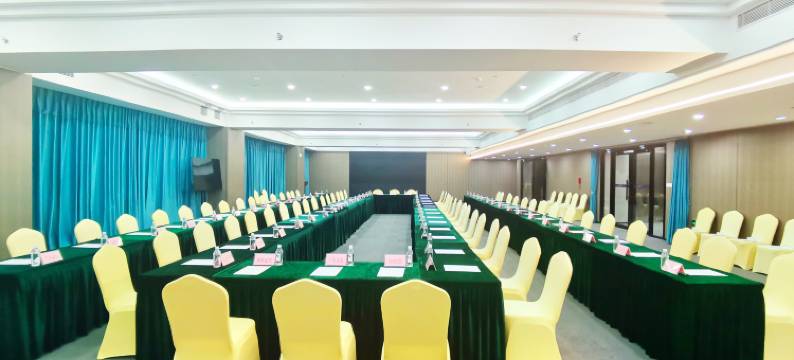 瑞怡国际酒店公寓(铭泰城市广场万象汇店)图片