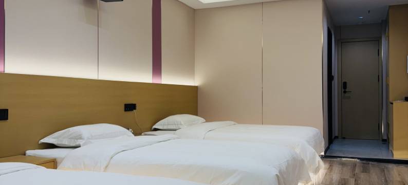 艺海智能影院酒店(潍坊滨海大学城店)图片