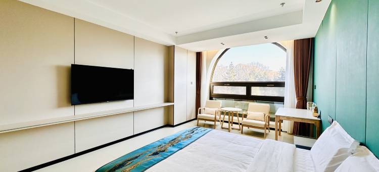 集安星河湾云朵酒店(大吉他广场店)图片