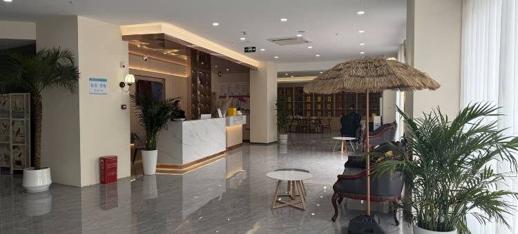 欢栖·柏丽酒店(青白江万达广场店)图片