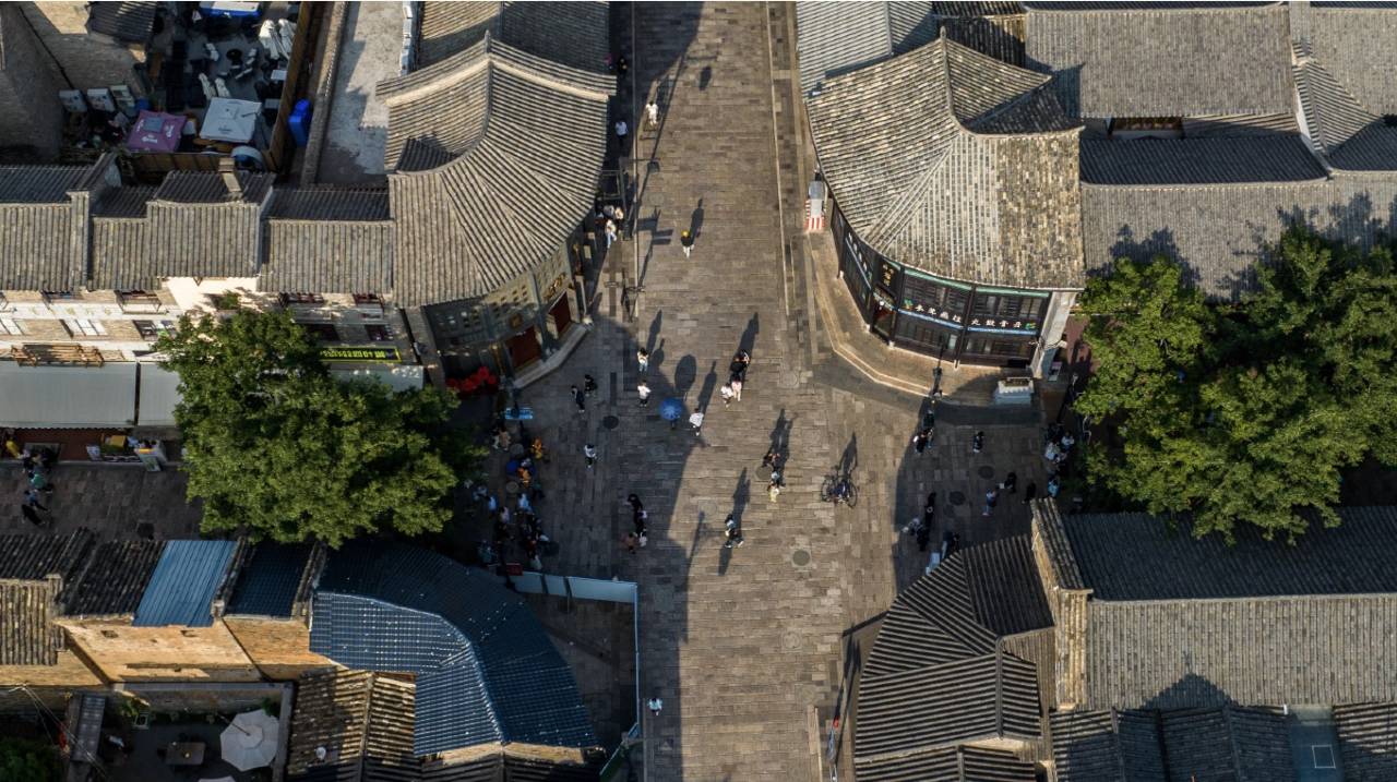 昆明南屏步行街老街亚朵酒店图片