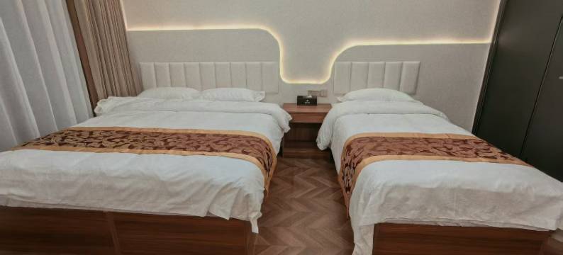 浩然宾馆(长白山西站店)图片