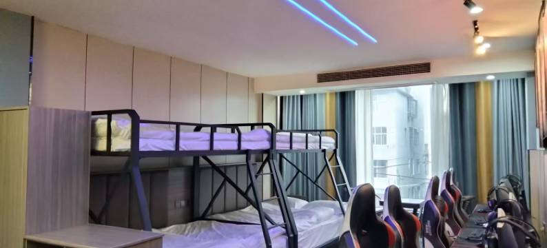 龙山龙祥电竞酒店图片