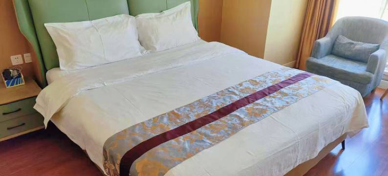 恋家精选酒店(德州万达店)图片