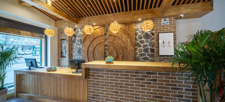 季枫国际酒店(满洲里中苏金街步行街店)图片