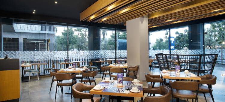 福克斯轻酒店 奇卡朗(Fox Lite Hotel Cikarang)图片