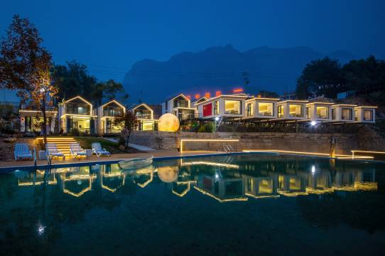 hotel overview picture