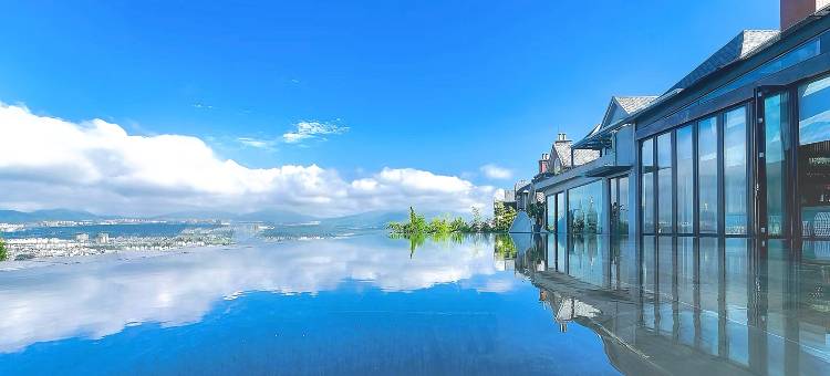 腾冲聆荷渡半山温泉酒店图片