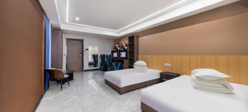 源计划电竞酒店(滨州山东航空学院店)图片