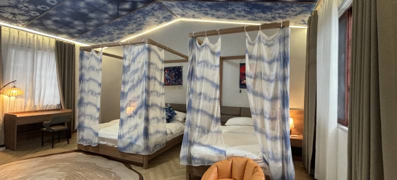 天窗花河小院图片