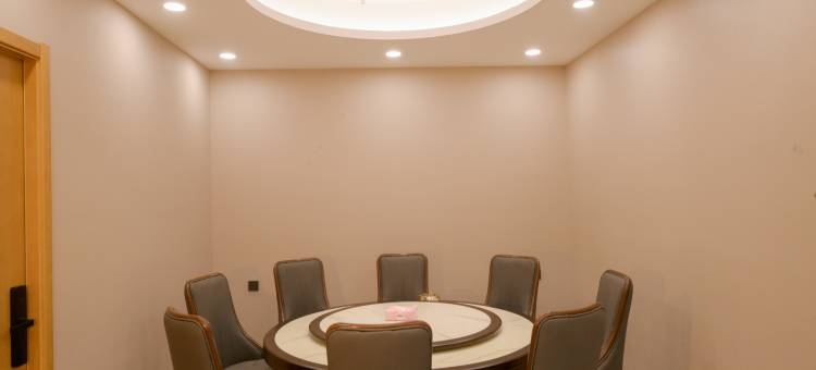 轮台瀚悦庭酒店(客运站新新路步行街店)图片