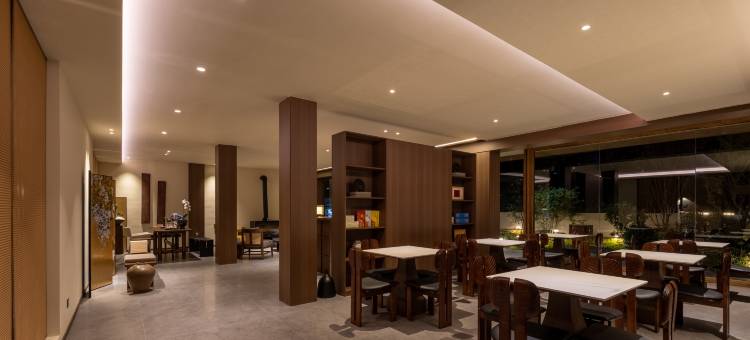 云漫温泉度假酒店(海螺沟冰川森林公园店)图片